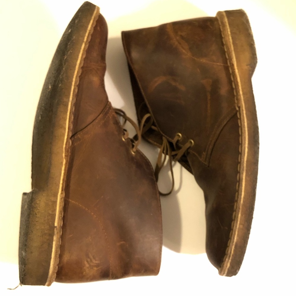 Clark’s Desert 🐪 boots 🥾 - Picture 3 of 8
